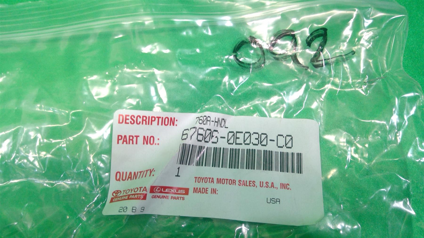 16-20 RX350 RX450h Lt Fr Door Inside Handle Sub-Assy 676060E030C0