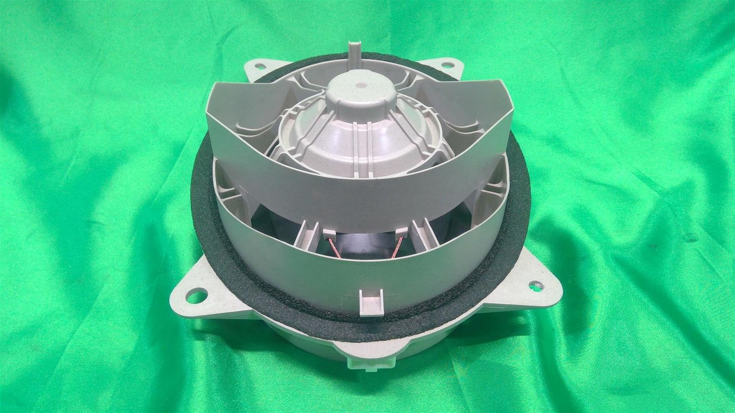 14-17 CT200h Front Speaker 8616076090