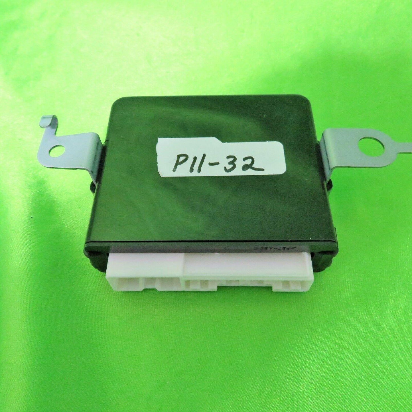 08-22 Toyota Multiplex Network Door Computer BCM 892220ZE090