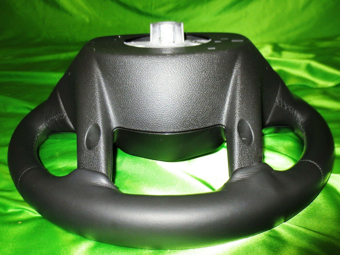 13-16 SRX Leather-Wrapped Steering Wheel 84276151