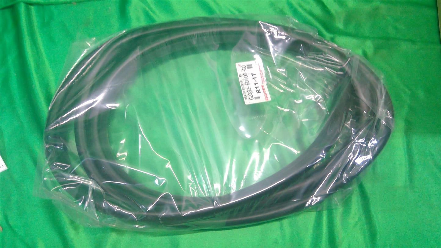 10-23 GX460 Left Rear Door Seal Weatherstrip 6233260101C0