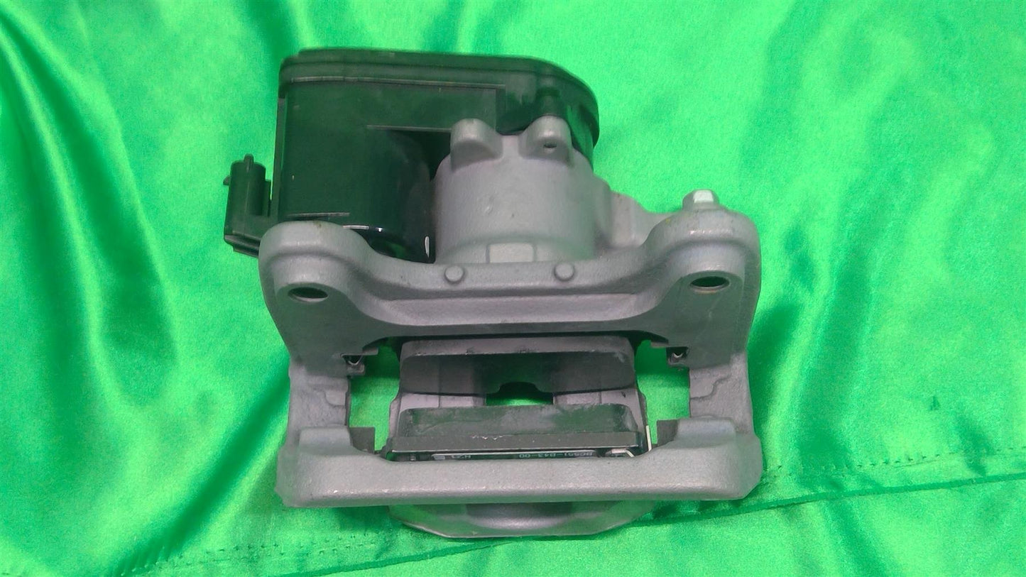21-23 GM Full Size SUV All 1/2 Ton Trk L Rear Caliper Assy 13537061