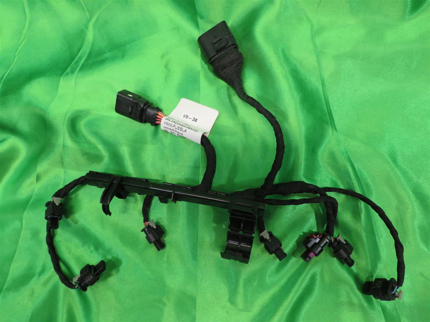20-22 Passat Audi A3 A4 2.0L Fuel Injector Wire Harness 06L971627AB