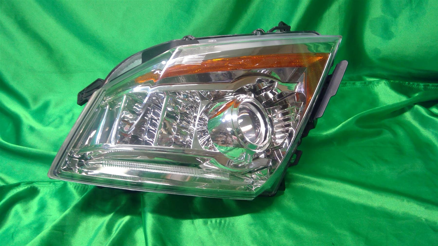 08-14 CTS Right HID w/Auto Level Headlight Assembly 19433124