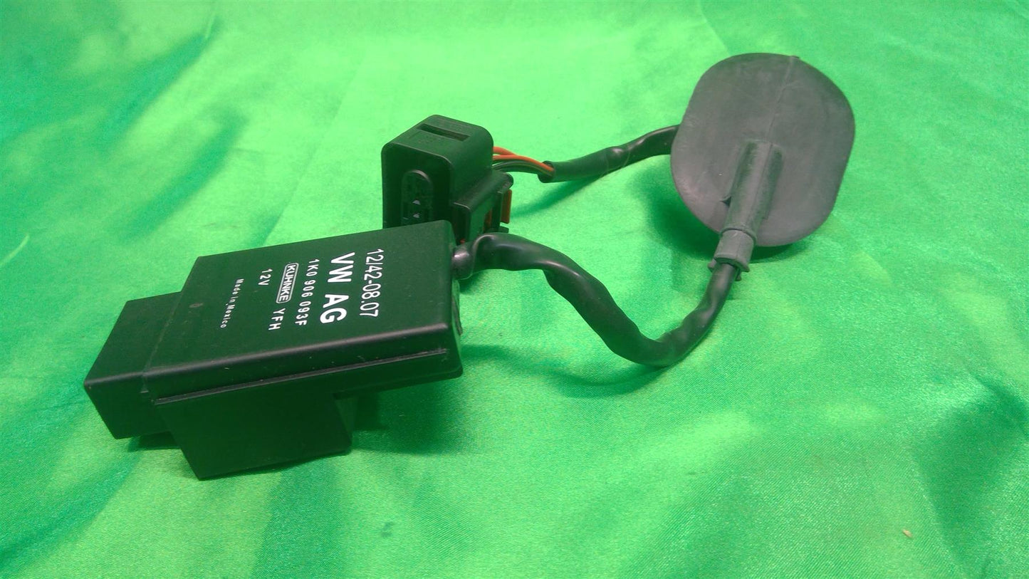 12-19 Beetle CC Eos Jetta GLI Passat SportWagen FuelPump Left Mod 1K0906093J