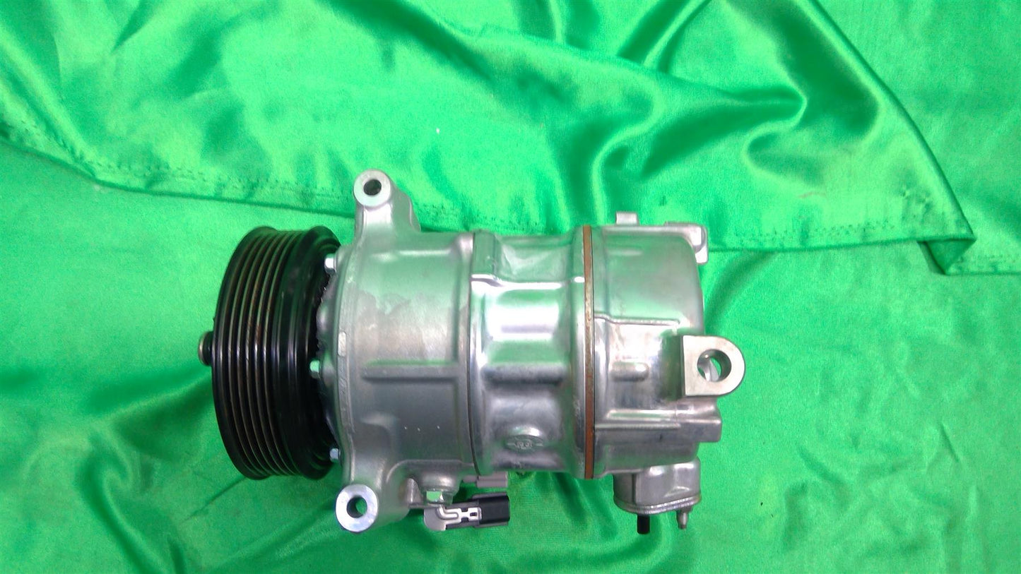 16-22 Q50 Q60 AC Compressor New 926005CA0B