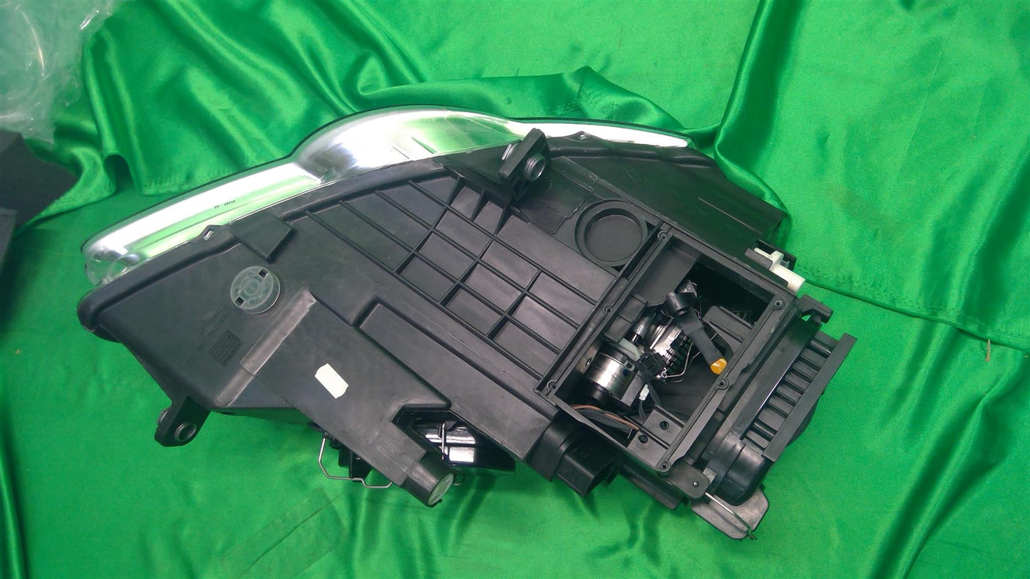 06- 08 Passat Left HID Xenon Headlight 3C0941F53J