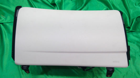 15-16 XTS Light Wheat Glove Box 84024424