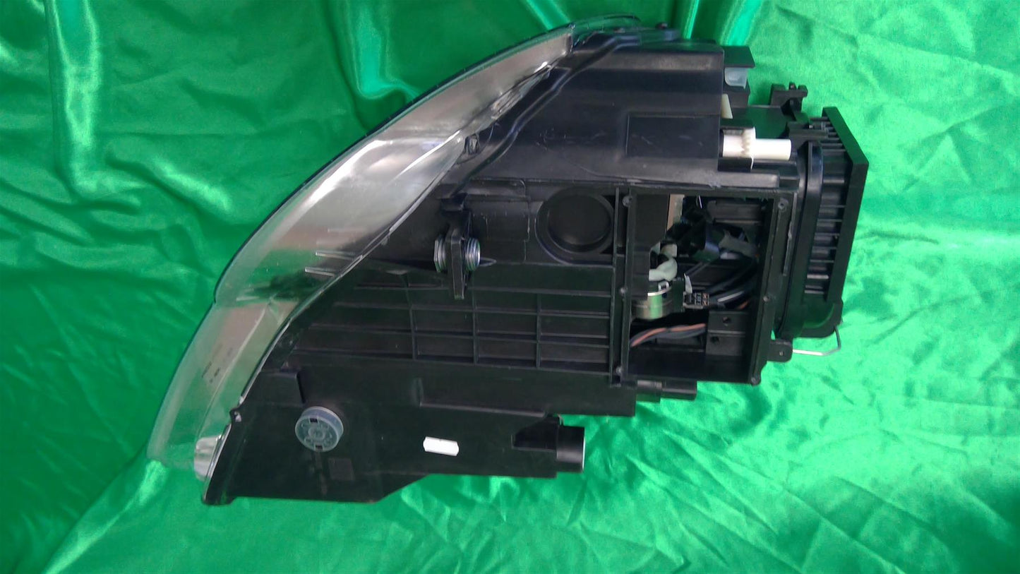 06- 08 Passat Left HID Xenon Headlight 3C0941F53J