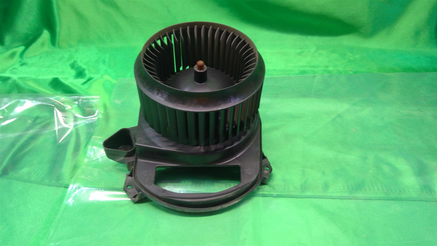 16-19 QX30 Blower Assembly 271205DF0B