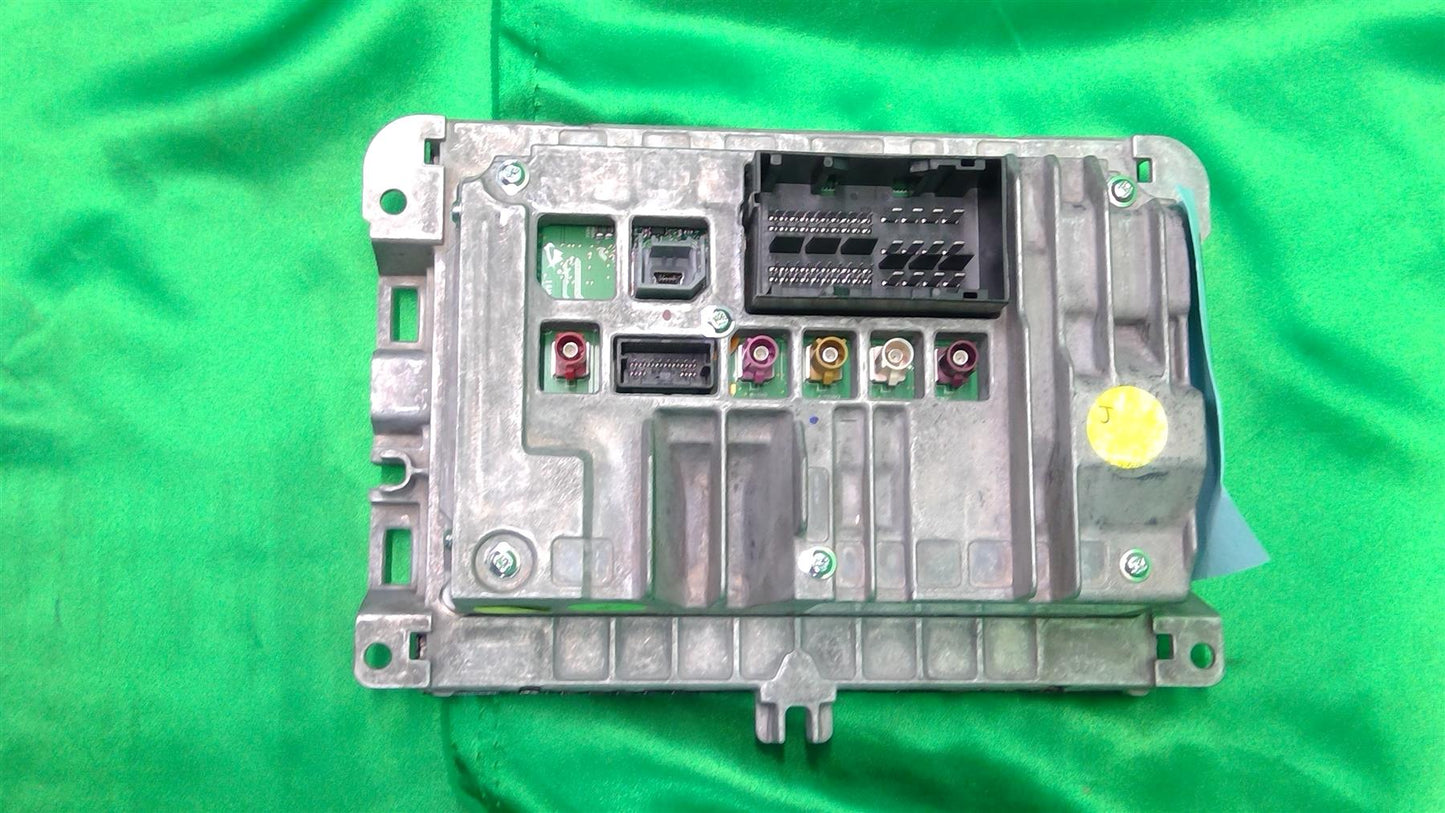 2018 Ram 3500 4500 5500 Multimedia Radio 68331631AD