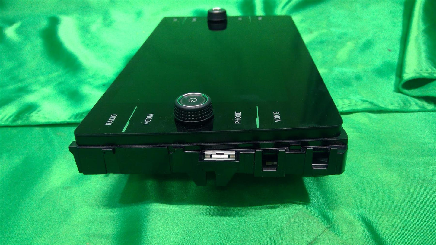 18-22 Tiguan Jetta Alltrack Arteon Atlas Golf GTI Sportwagen Taos 8" Display 5G6919605C