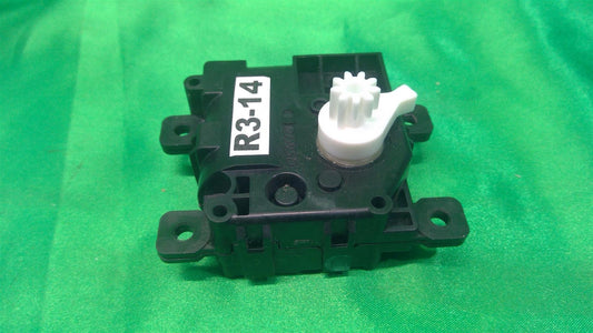 13-21 GS IS RC HVAC Servo 8710630500