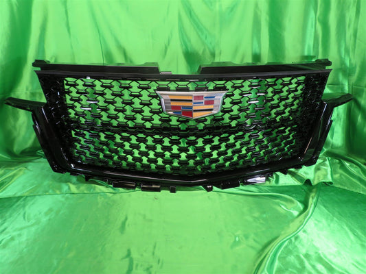 21-22 Escalade Luxury Sport Platinum Blacked-Out Grille w/o Camera 85000004