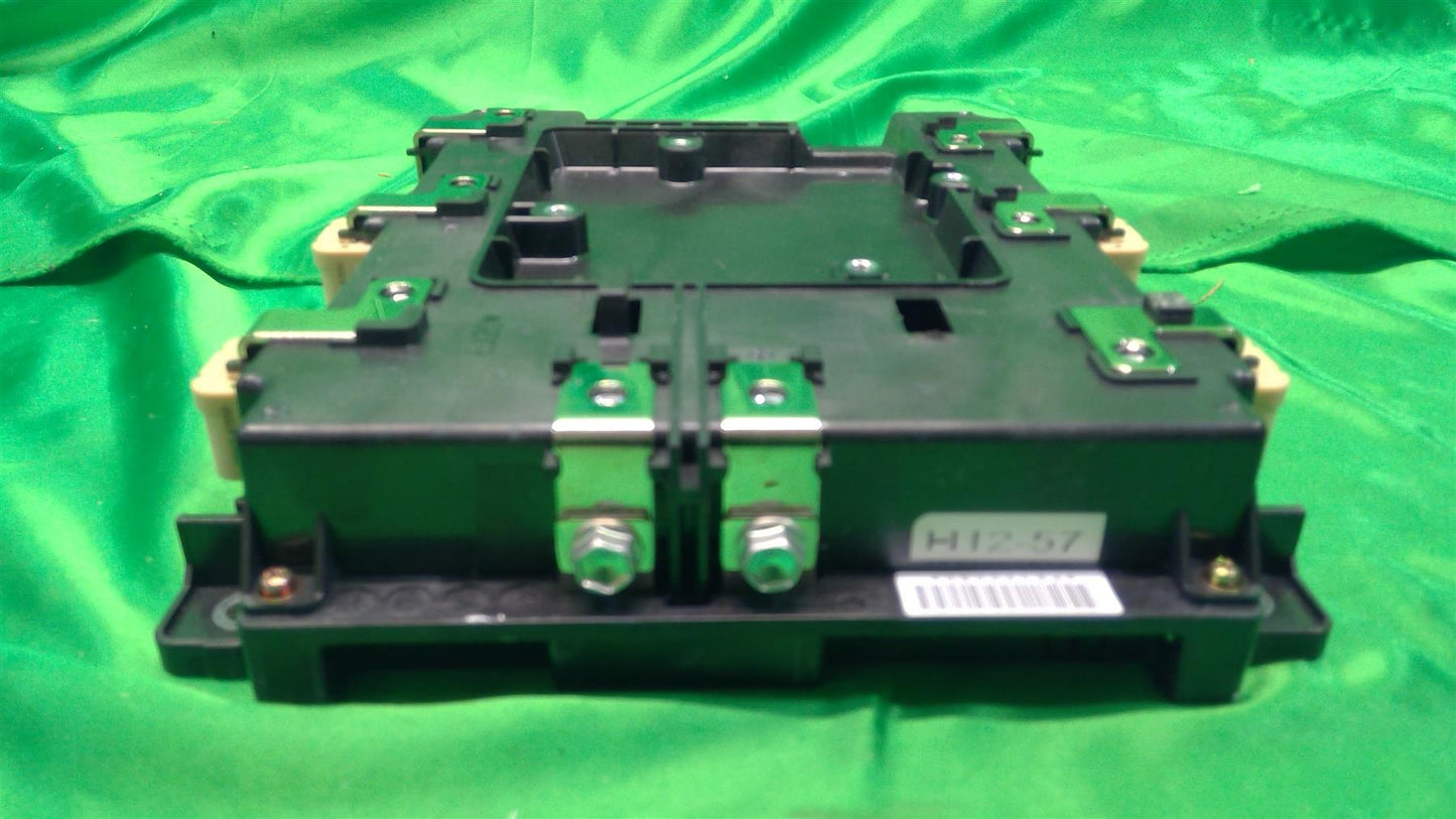 06-09 RX400h Highlander DC Convertor Invertor Module 0400129148