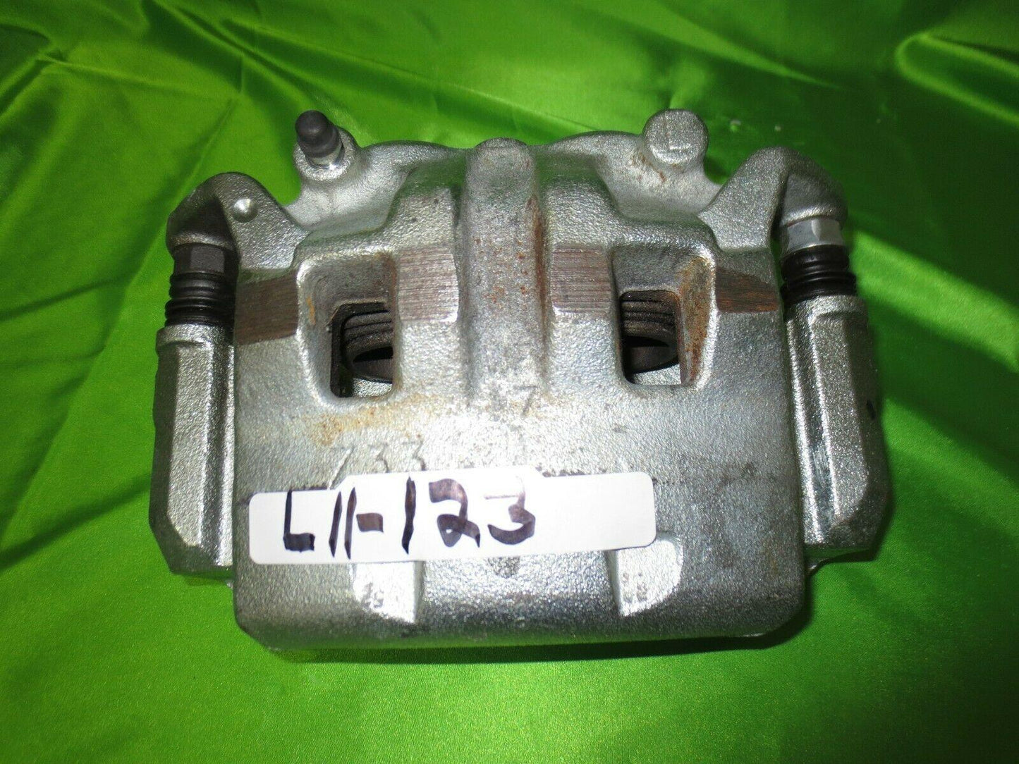 06-21 Frontier Pathfinder X-Terra Left Front Caliper 41011ZP42A