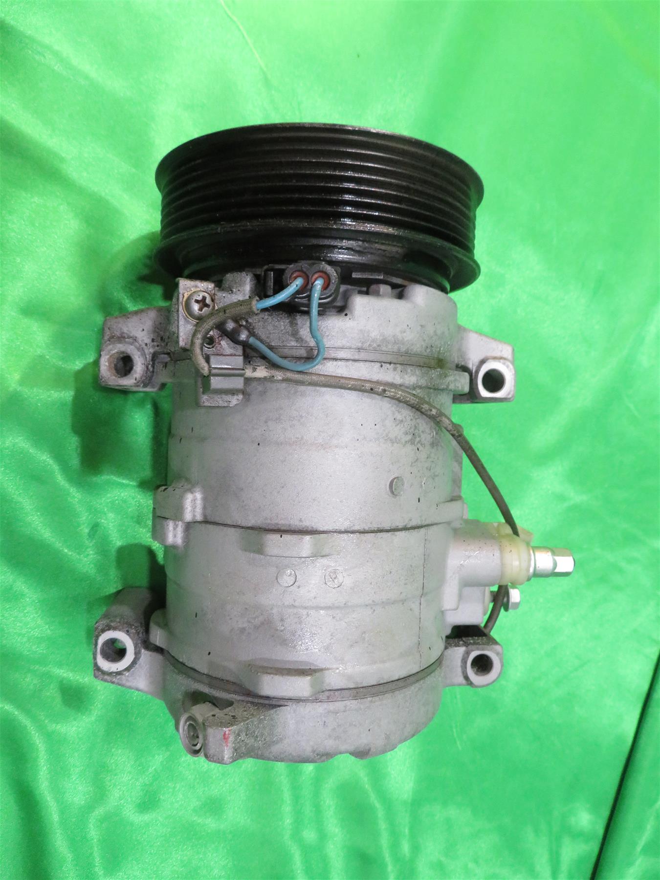 01-07 Highlander AC Compressor 883203314084