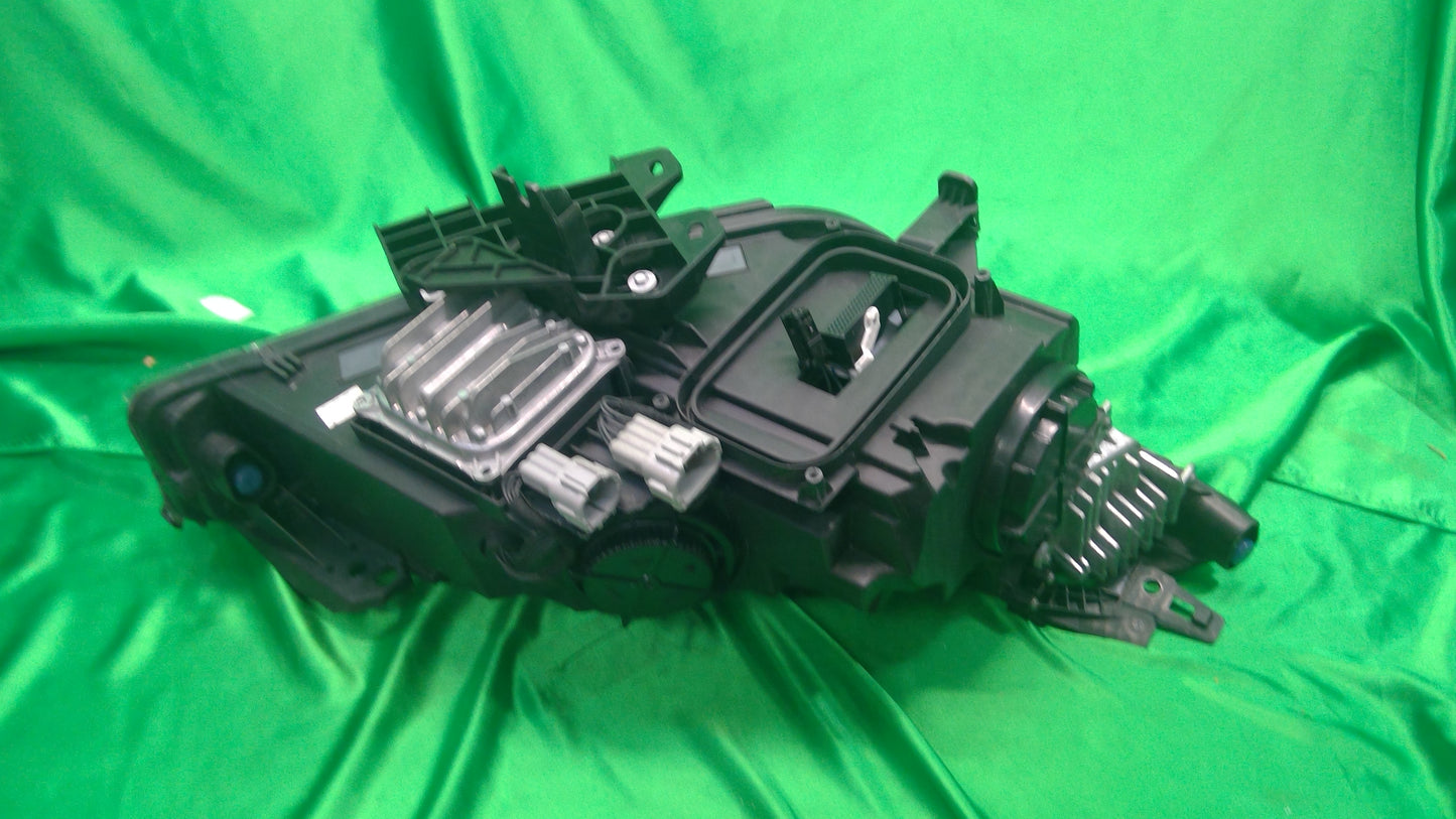 17-19 Genuine Infiniti QX30 left LED Xenon Headlight 260605DC3D