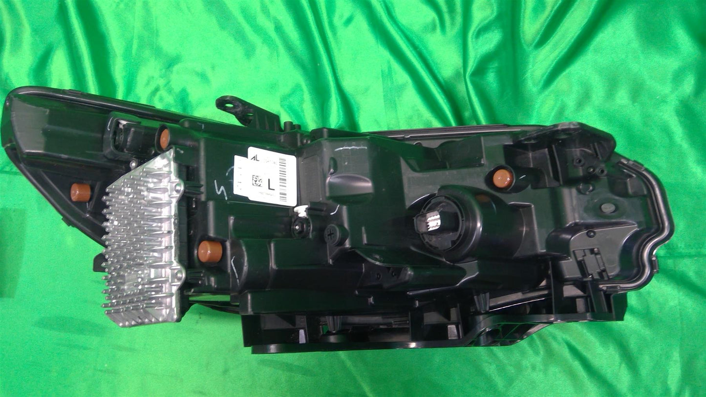 19-21 Grand Cherokee Left Bi-Xenon Headlight P68275945AG