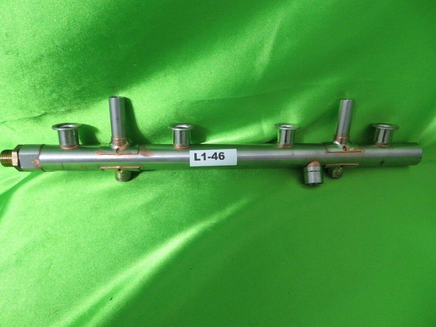 14-19 Passat Beetle Atlas Jetta Golf Fuel Rail 06K133317H