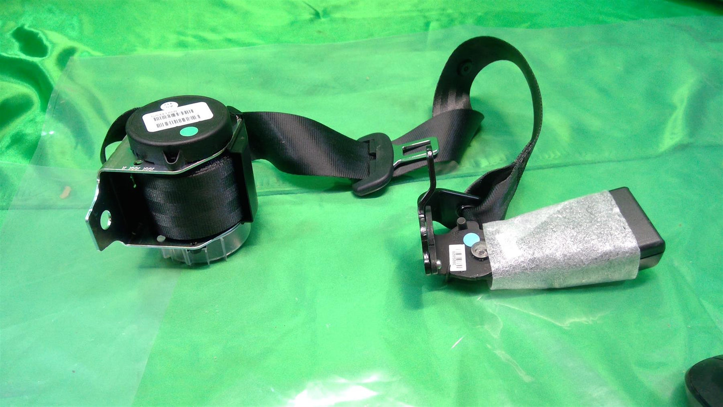 15-21 GolfR Seat Belt Lap & Shoulder Belt 5GM857807ARAA