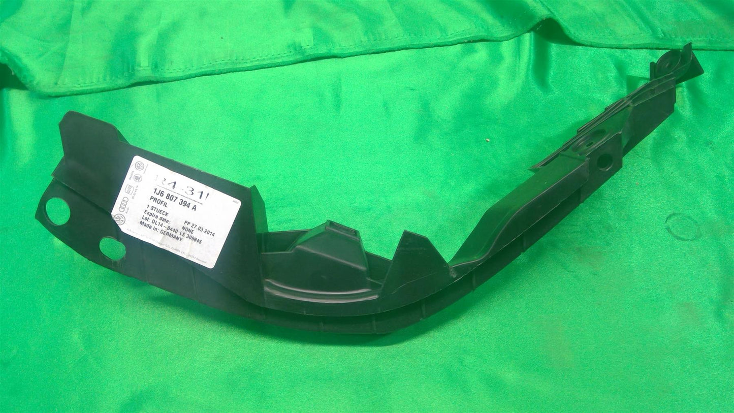 99-06 Golf GTI Right Rear Bumper Cover Mounting Bracket 1J6807394A