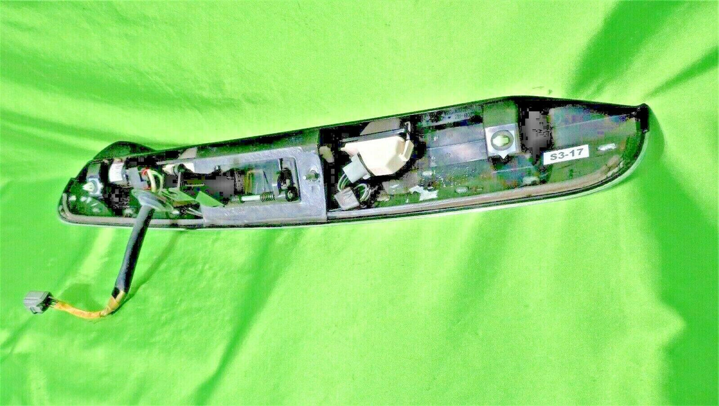 08-10 Caravan Town&Country Lift Gate Handle w/Camera Used 5113251AC