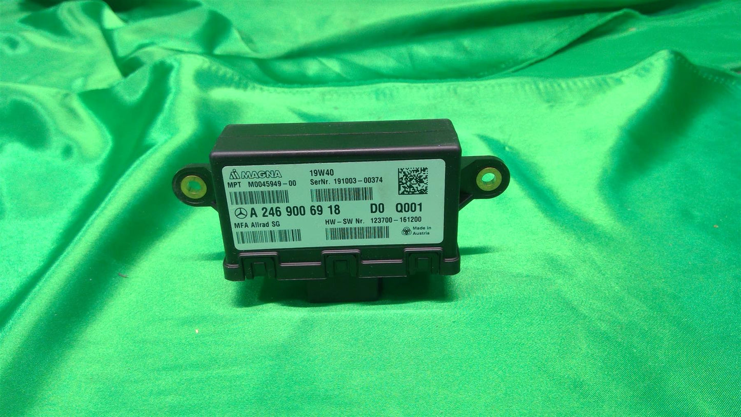 18-19 QX30 Torque Split Control Module 416505DE0C