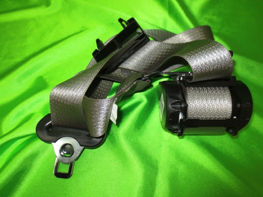 03-10 Express Savana 1500 2500 3500 Pewter Rr Ctr Seat Belt 19258476