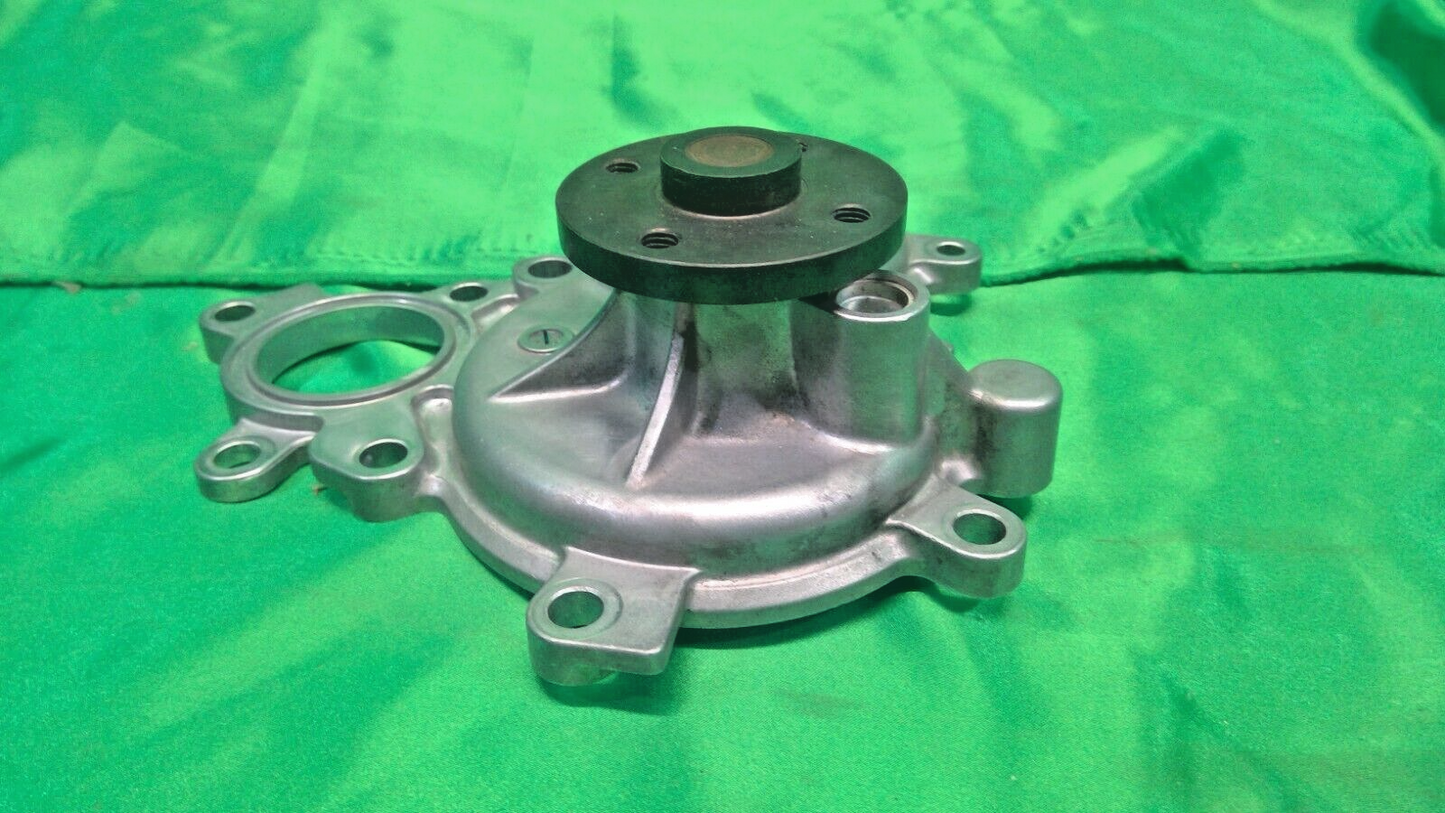 09-20 Toyota Sequoia Tundra 8 Cylinder, 4.6L Water Pump 1610009525