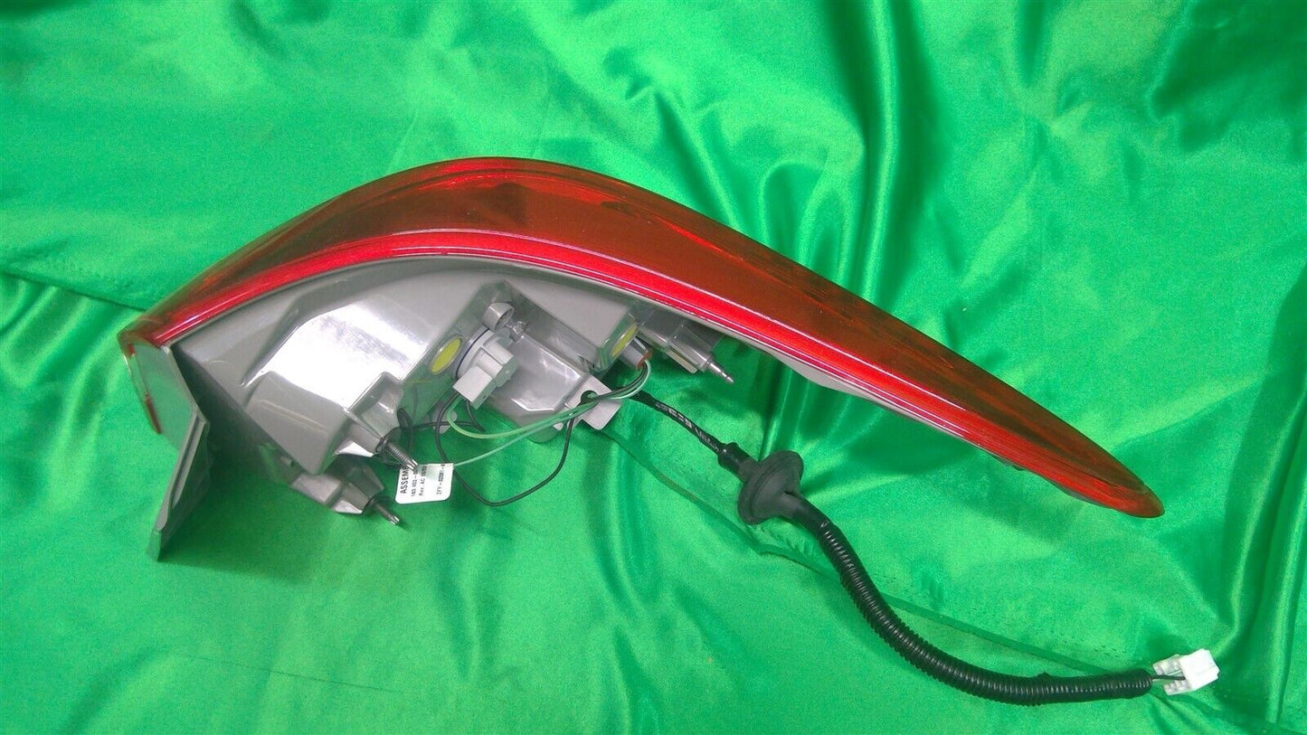 13-16 Sentra Left Rear Tail Light 265553SG0A