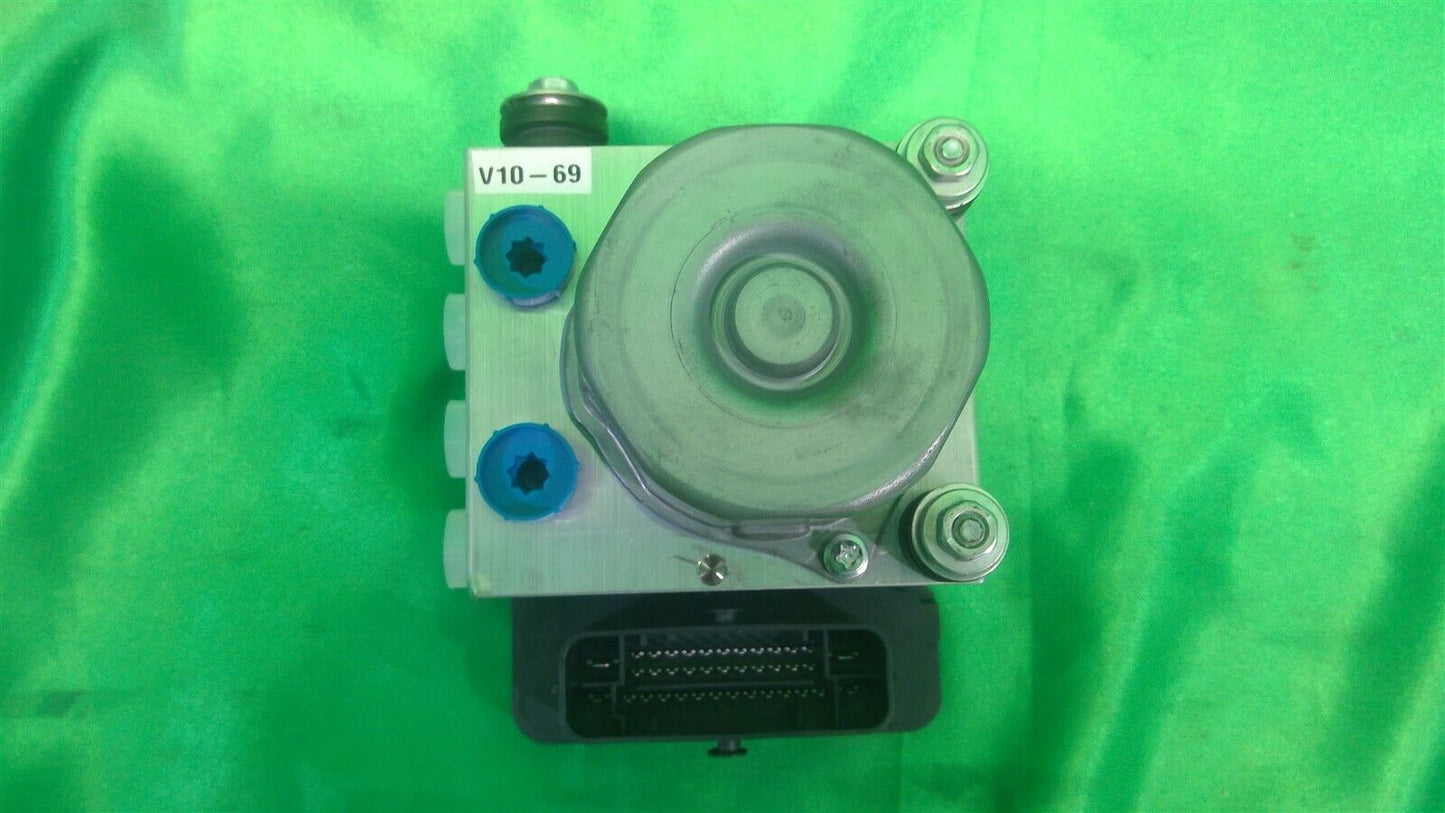 2014 CR-V ABS Anti-lock accumulator modulator pump brake 57111T0GA23