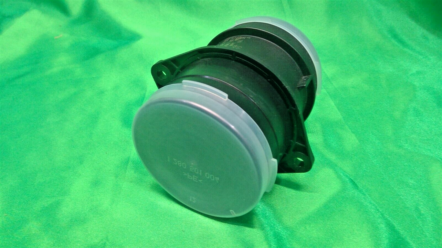 09-15 Beetle Golf Jetta Passat Sportwagen Mass Air Flow Sensor 03G906461C