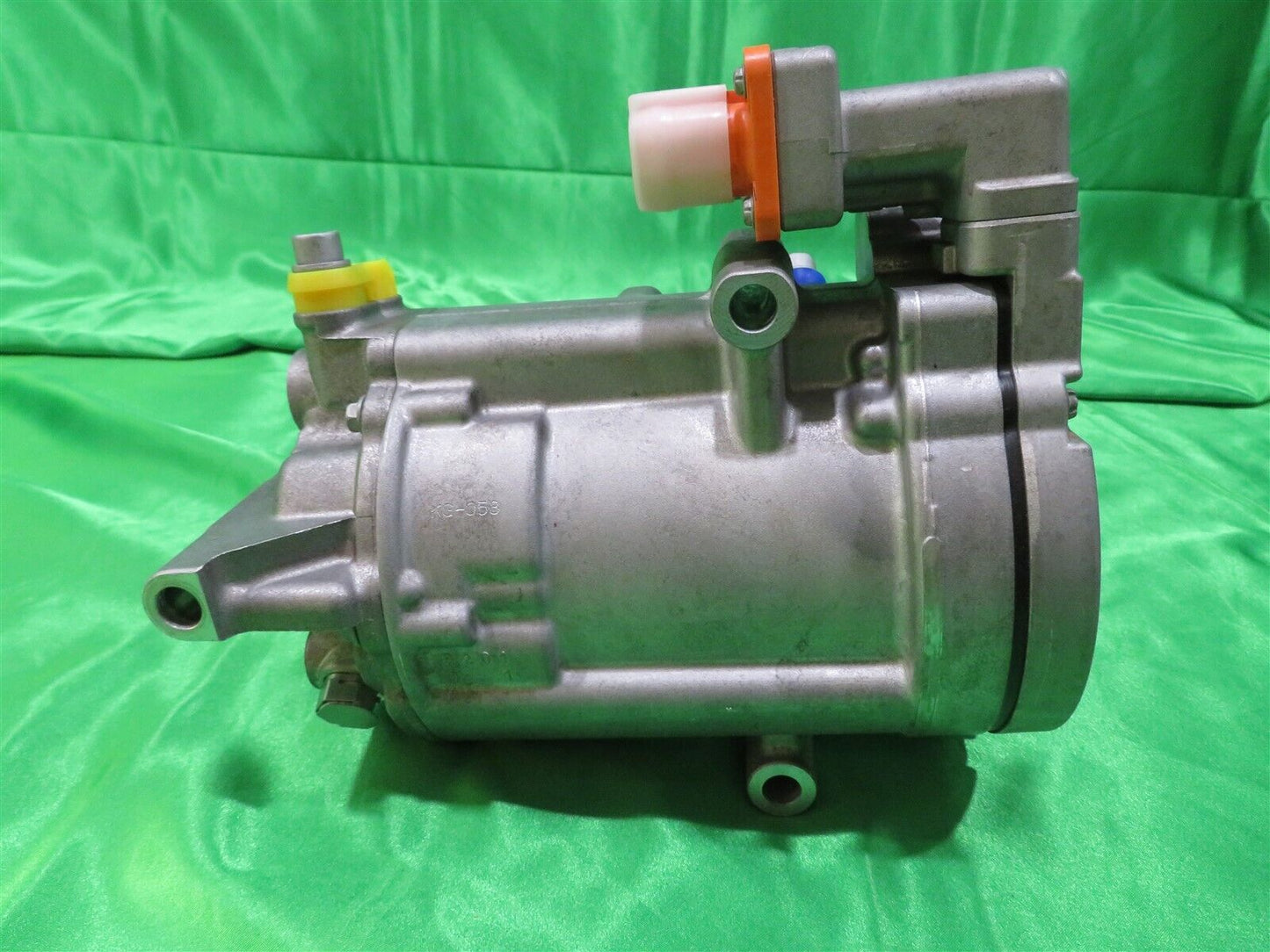 13-16 Jetta Hybrid AC Compressor 5C0820803F