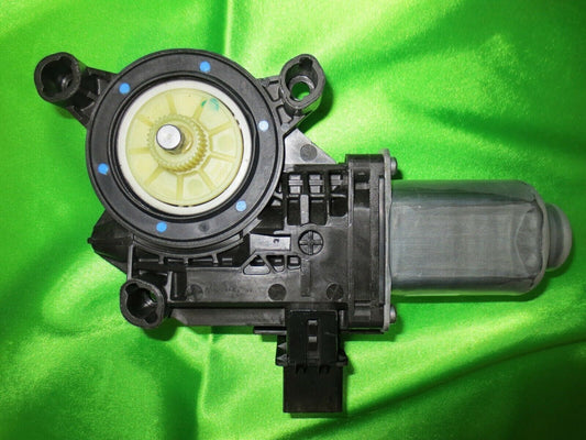 12-14 Beetle Power Window Motor 5C5959802B