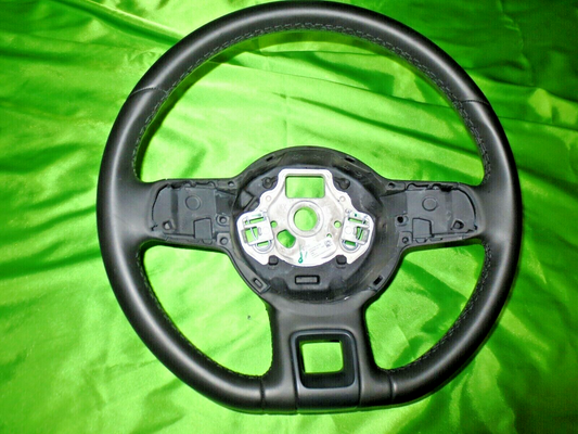 12-19 Beetle Convertible Hatchback LEATHER Steering Wheel 5C0419091AGB1B