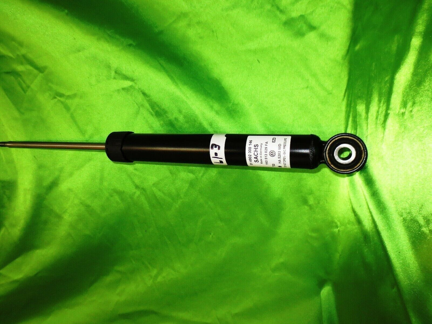 06-09 GTI Rabbit 06-13 R32 A3 Quattro Shock Absorber 1K0513029FA