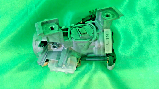 11-19 VW Beetle Jetta Steering Lock/Ignition Housing 5C6905841