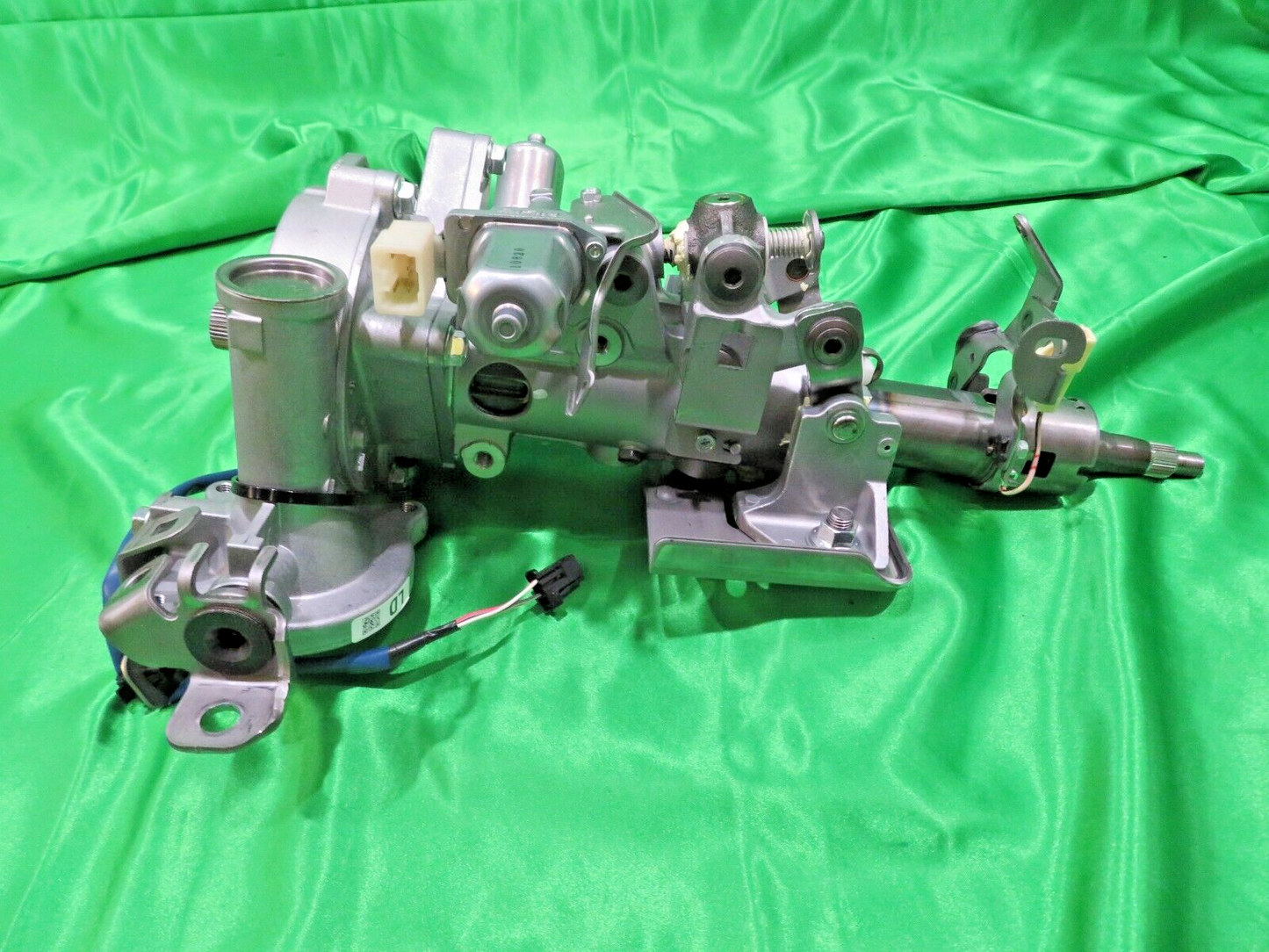 13-20 Lexus E300h ES350 Steering Column Power Tilt 4520A33101