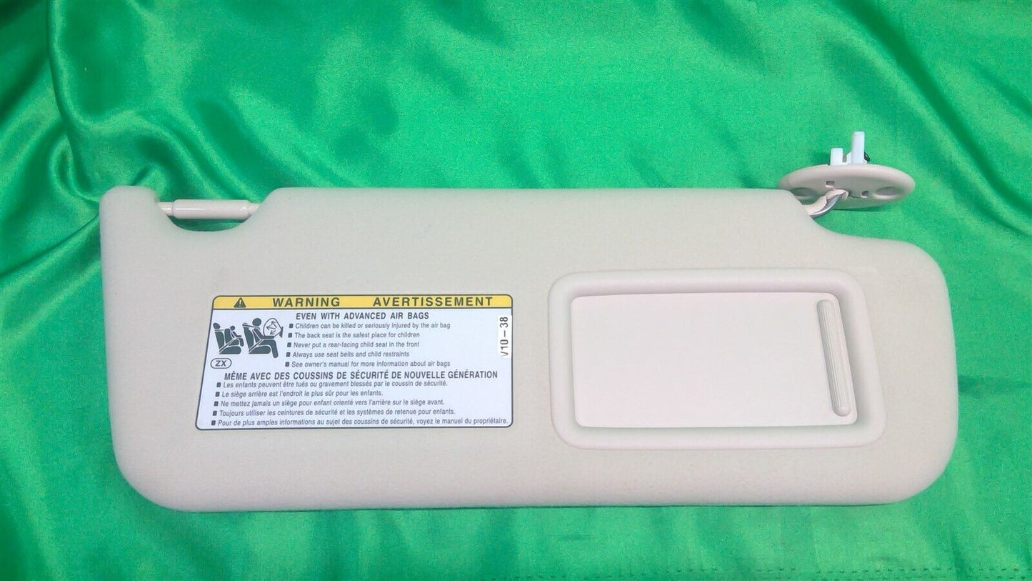 20-22 RX350 RX450H Right Sun Visor 743100E130A1