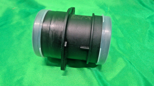 09-15 Beetle Golf Jetta Passat Sportwagen Mass Air Flow Sensor 03G906461C