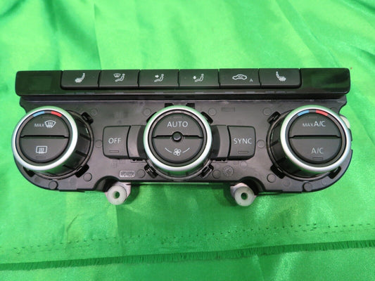 10-18 VW CC Sport Radio Climate Control Panel 3AA907044CKZJU