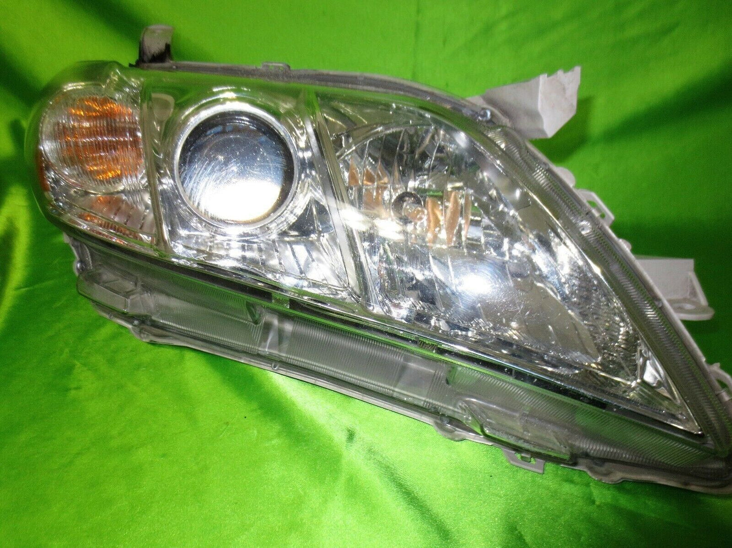 07-09 Camry Right Headlight 8113006202